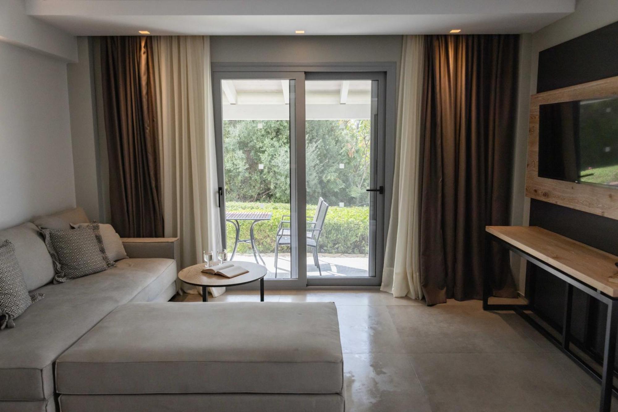 Domotel Agios Nikolaos Suites Resort Sívota Exterior foto